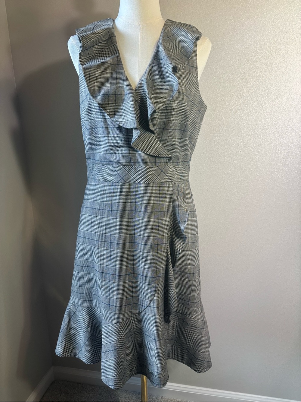 kate spade Gray Plaid Ruffle V-Neck Midi Dress